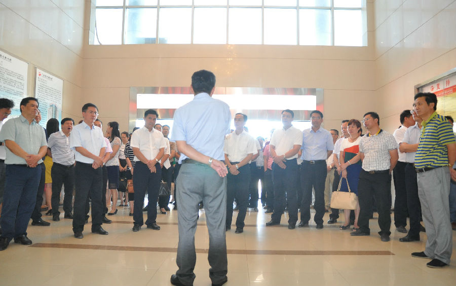 重點(diǎn)項(xiàng)目百日攻堅(jiān)，促進(jìn)發(fā)展氣勢(shì)如虹